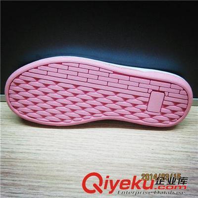 專業批發直銷 黑色皮鞋橡膠鞋底6674，品質制造源于中山永盛